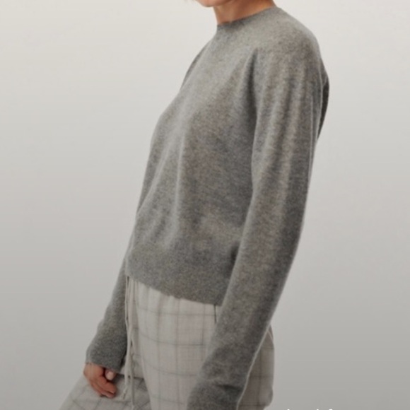 Aritzia Group of Babaton Luxe Cashmere Sweater in Oatmeal - Picture 10 of 14